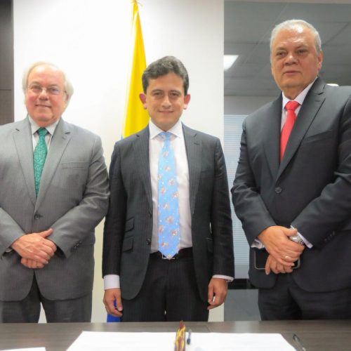 Mincomercio y Cámaras de Comercio firman adenda en favor del tejido empresarial