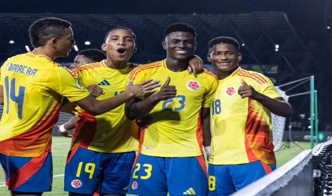 Colombia ganó, gustó, goleó y aplastó a Paraguay por Sudamericano Sub20