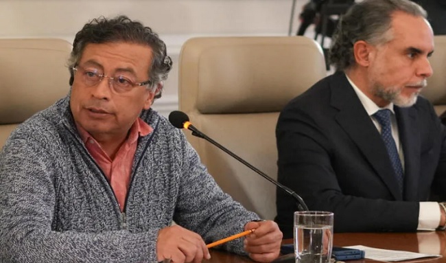 Gobierno de Gustavo Petro convocará consulta popular sobre reformas laboral, pensional y de salud