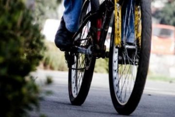 Delincuentes armados roban bicicleta de 5 millones a menor