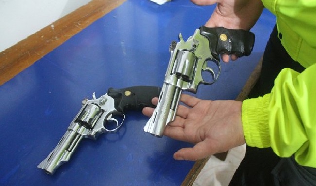 Policía Nacional Autoriza Porte de Armas