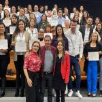 Más de 700 funcionarios en Cundinamarca se capacitan en lengua de señas para promover la inclusión