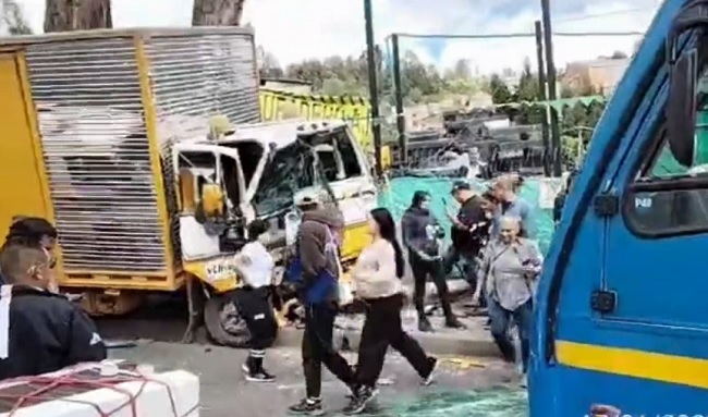 Accidente múltiple en Suba-Salitre deja varios heridos y cierre vial