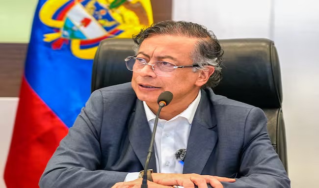 Presidente Extiende Mano a la Oposición