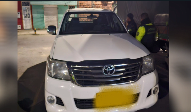 Policía recuperó una camioneta que había sido hurtada al norte de Bogotá