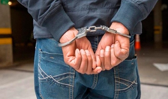 Capturado en Suba delincuente que robó camioneta con dinero, celulares y computadores en su interior