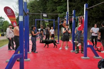 Suba estrena gimnasio al aire libre para el disfrute de toda la comunidad