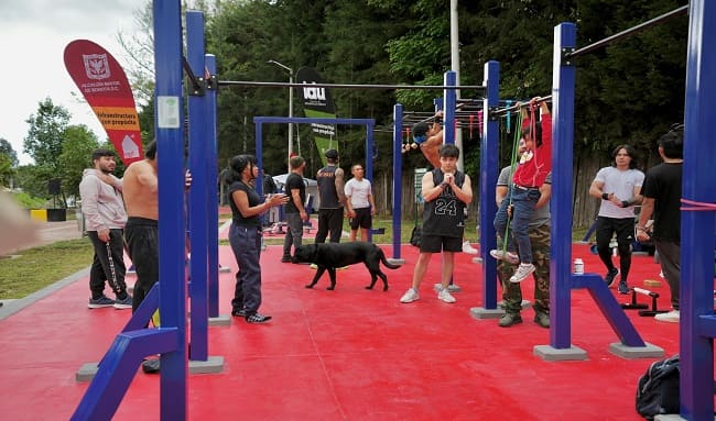 Suba estrena gimnasio al aire libre para el disfrute de toda la comunidad