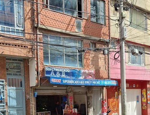 Atraco a mano armada en supermercado de Villa Cindy causa preocupación entre vecinos
