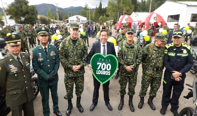 Gobierno de Boyacá fortalece la seguridad con nuevas entregas a la Fuerza Pública
