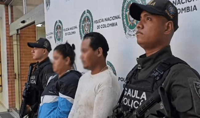 Capturadas dos personas por extorsión tras el hurto de una mascota en Bogotá