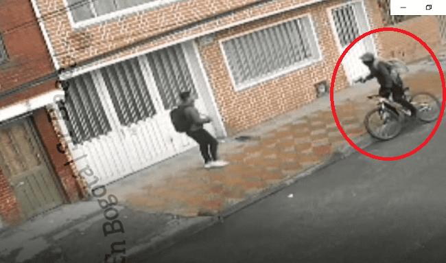Intento de robo a mano armada en Suba: ciclista asalta a tres personas