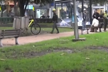 Policía implementará estrategia para enfrentar el hurto a comercio en Bogotá