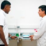 Con 19 universidades y 222 especializaciones, el Gobierno fortalece la salud desde la educación