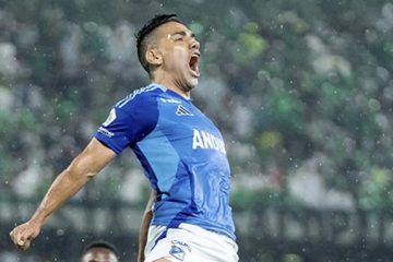 Falcao se despide de Millonarios entre lágrimas y aplausos