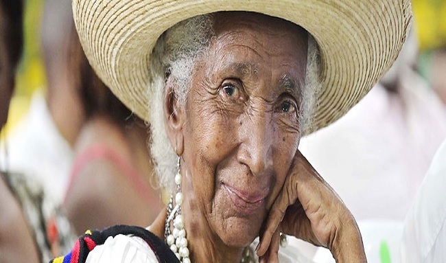 Colombia Mayor protege a adultos mayores con nueva fecha límite para pagos