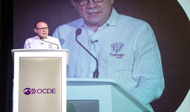 Colombia le apuesta al trabajo digno como motor de transformación social