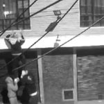 Alerta en Suba: ladrones usan “escalera humana” para entrar por las ventanas