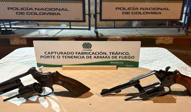 Capturan a tres hombres cuando pretendían comercializar armas de fuego en Suba