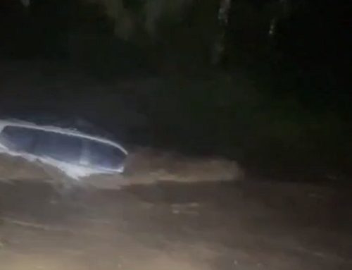 Adulto mayor muere arrastrado por el caudal del canal de Córdoba en su camioneta de alta gama