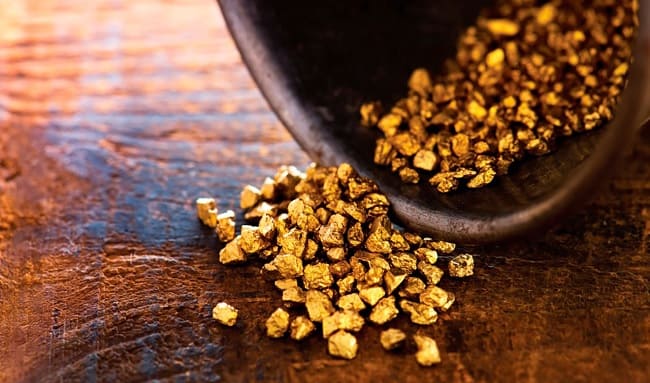 Oro y legalidad: el Gobierno anuncia compra directa del metal para sacar a las mafias del negocio