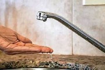Suspenden servicio de agua en amplio sector de Suba por daño de tubería durante obras del IDU