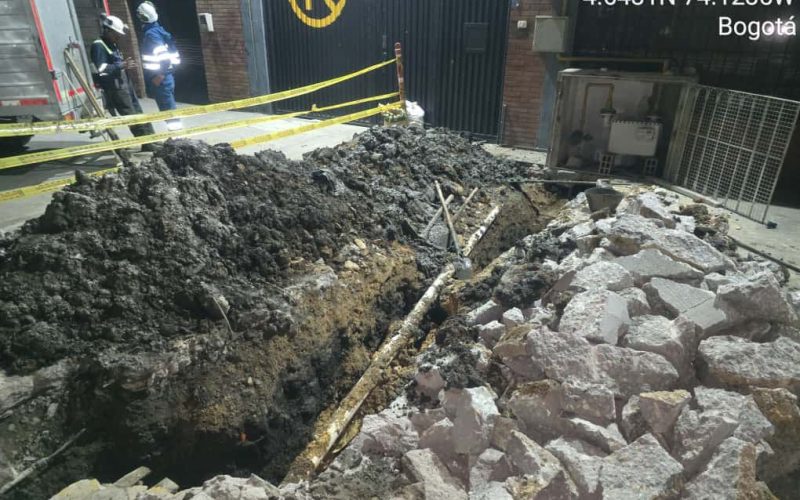Fraude de gas natural en Bogotá: Más de 14.000 m³ robados al mes en una Industria Textil, equivalente al consumo de 580 hogares