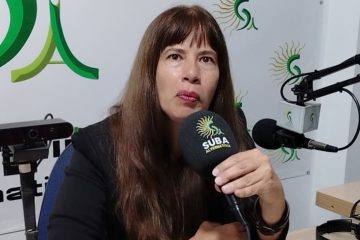 ¡Éxito Binacional en Suba! Poeta venezolana Alejandra Suárez cautiva en la Feria Internacional del Libro