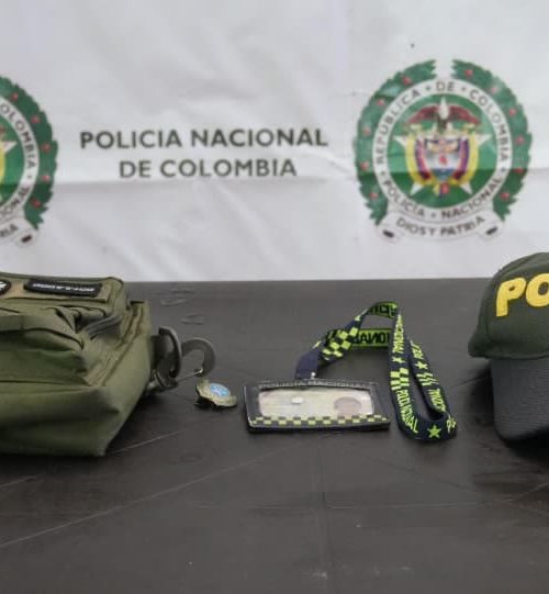 Cayó falso Policía en el Portal Norte tras intentar hurtar a los usuarios