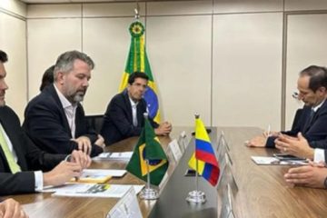 Colombia recibe estudios de Brasil para conectar la Amazonía mediante el Plan de Fibra Óptica