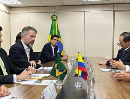 Colombia recibe estudios de Brasil para conectar la Amazonía mediante el Plan de Fibra Óptica