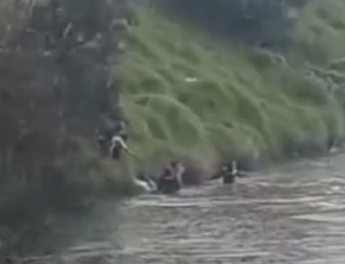 Fiscalía imputa cargos a mujer que lanzó a su hija de 10 meses al agua en Suba