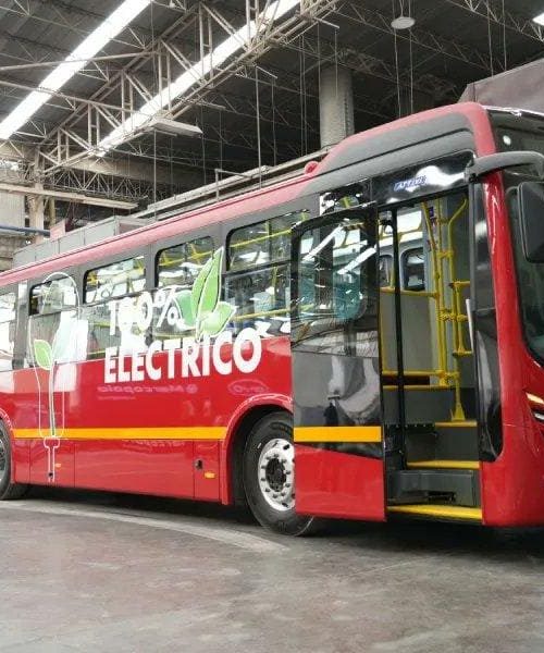 Conozca el prototipo físico del primer bus articulado eléctrico que moverá millones de sueños en Bogotá
