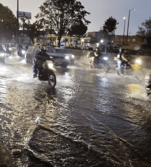 En Bogotá se atendieron afectaciones por lluvias en diferentes sectores