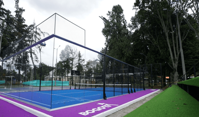 El IDRD entrega la primera pista pública de pádel y una cancha de pickleball en el Parque El Salitre