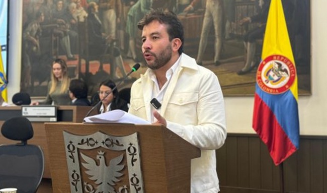 Concejal Juan Manuel Díaz rechaza violento ataque con arma traumática contra Edil de Kennedy