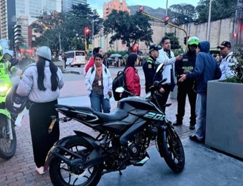 20 comparendos a conductores en Operación Espacio Público contra mal parqueo en Bogotá