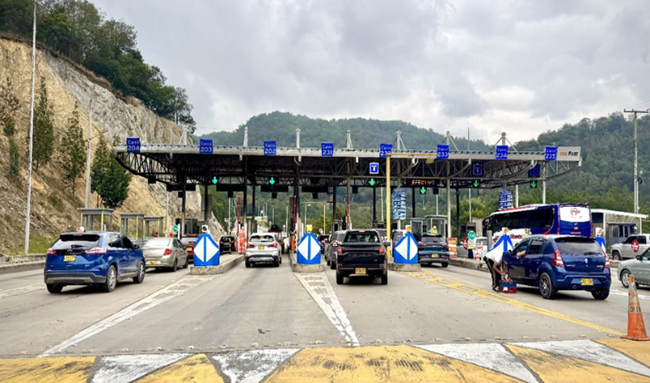 Más de 1,8 millones de vehículos se movilizaron por Cundinamarca en el puente festivo