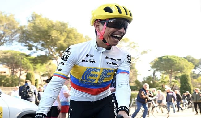 Esteban Chaves anuncia su retiro definitivo del ciclismo profesional