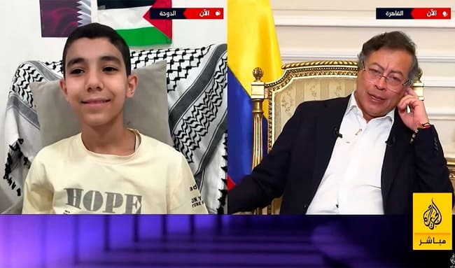 Petro exalta la valentía palestina y condecora con la Cruz de Boyacá