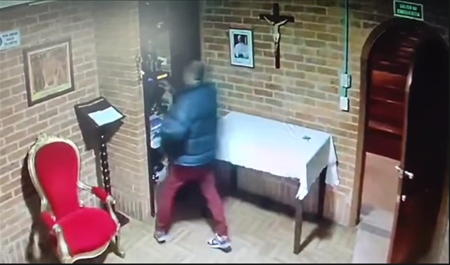 ¡Indignación en Suba! Nuevamente roban parroquia San Juan Bautista Scalabrini en el barrio Lisboa