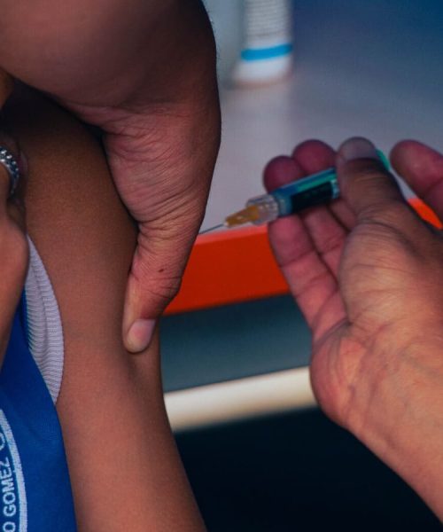 Proteger a nuestras niñas y niños del cáncer está en nuestras manos: vacúnalos contra el VPH