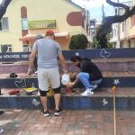 ¡Manos a la obra! olla comunitaria impulsa la recuperación del parque principal en Costa Azul Etapa I