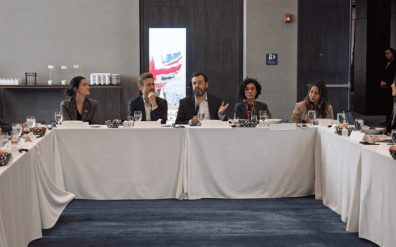 Bogotá avanza hacia una movilidad sostenible y equitativa con apoyo internacional