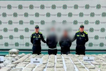 Hallados 60 kilos de marihuana ocultos bajo tierra en una bodega de reciclaje en Bogotá