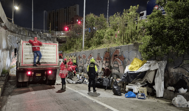 Operativos en Teusaquillo recuperan 4.000 m² de espacio público en la calle 26