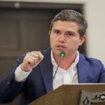 Concejal Araque lanza alerta: pólvora dejó 146 quemados en 2024,  43 eran menores de edad