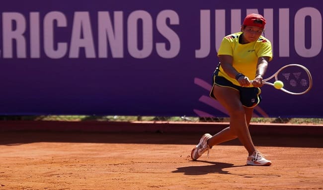 Valentina Mediorreal cae en su debut del WTA 125 de Quito