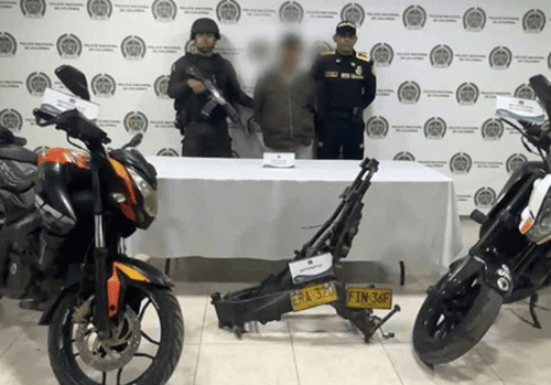 La Policía de Soacha recupera dos motocicletas robadas y captura a un hombre por receptación