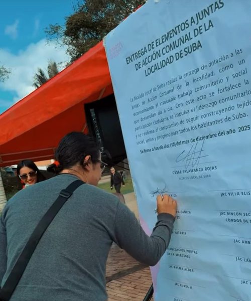 Suba le apuesta a la comunidad: entregan mobiliario y tecnología a las JAC